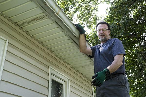 Gutter Cleaning of Bloomington team